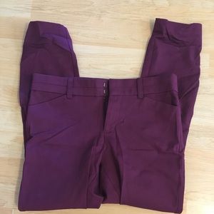 🍂 Burgundy Gap Slim City Crop Pants